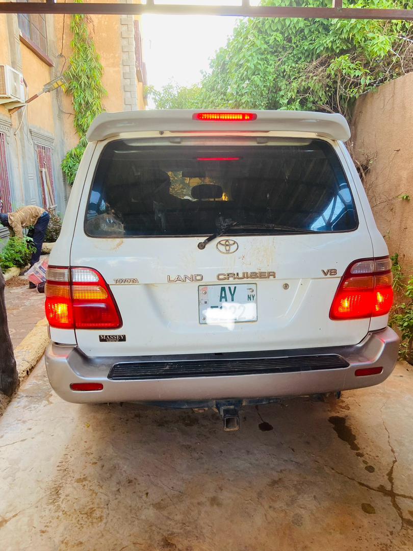 Image de Toyota Landcruiser V8